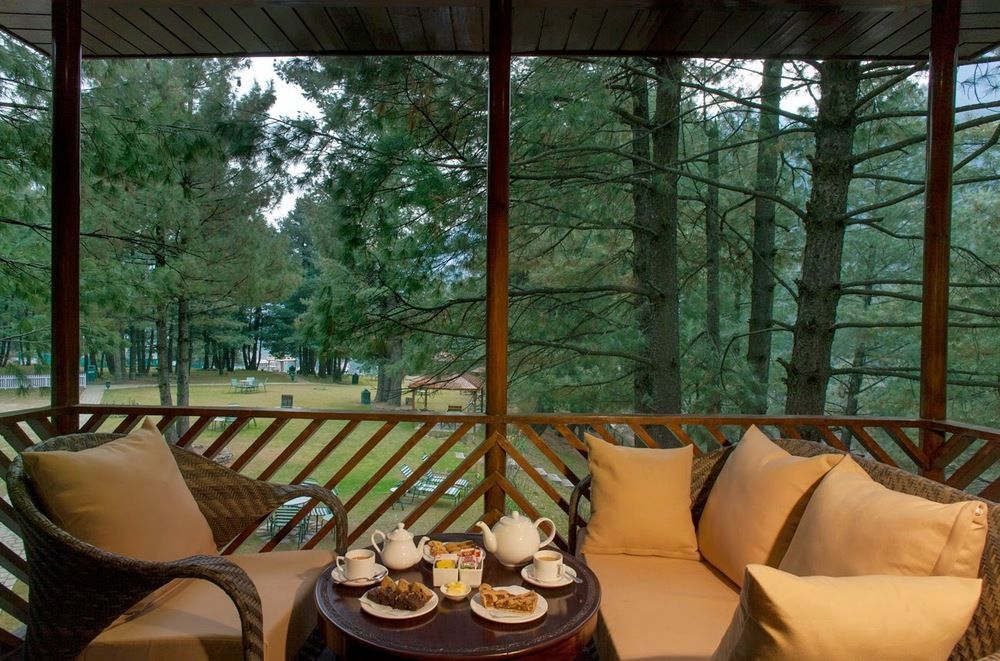 Hotel Senator Pine N Peak Pahalgām Exterior foto